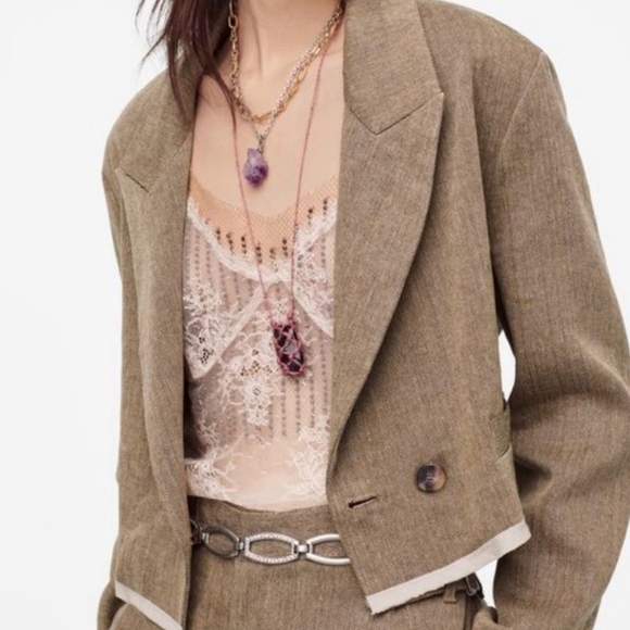 ZARA Limited Edition Contrast Cropped Blazer Size Large - Picture 4 of 13